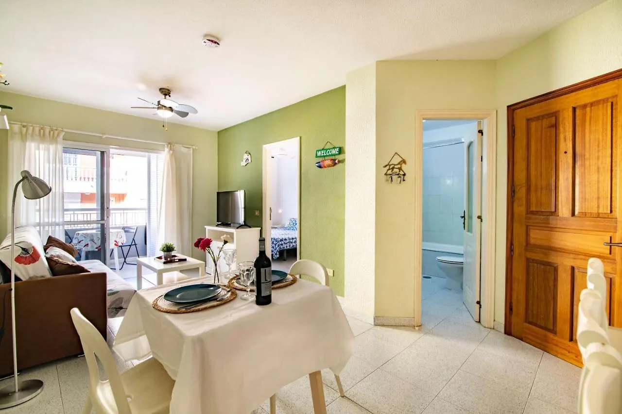 alquilaencanarias El Medano Apartment Bogavante