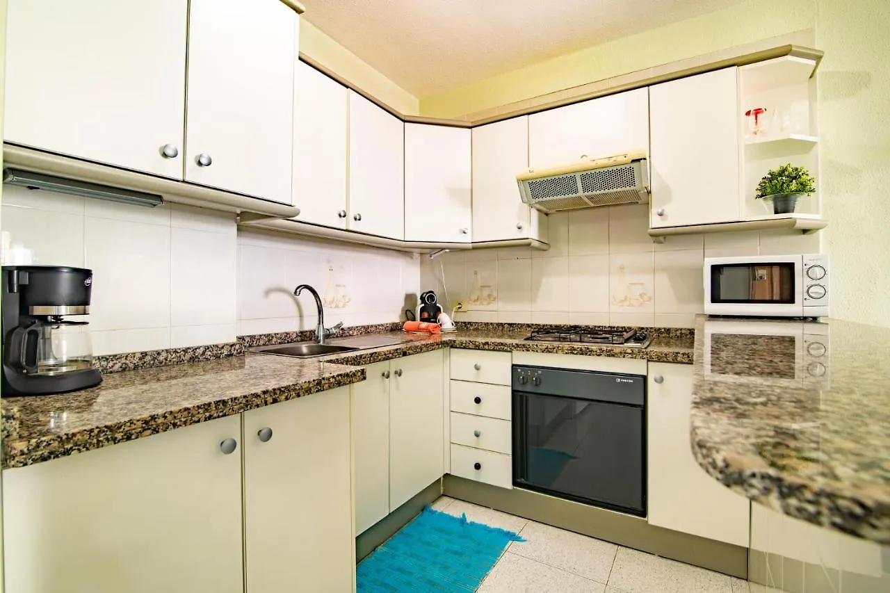 alquilaencanarias El Medano Apartment Bogavante